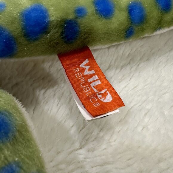 Wild Republic Green Blue Spotted Stingray 29” Long Realistic Aquarium Plush Toy - Picture 4 of 6